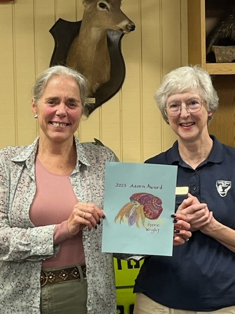 volunteer receiving 2023 Acorn Award